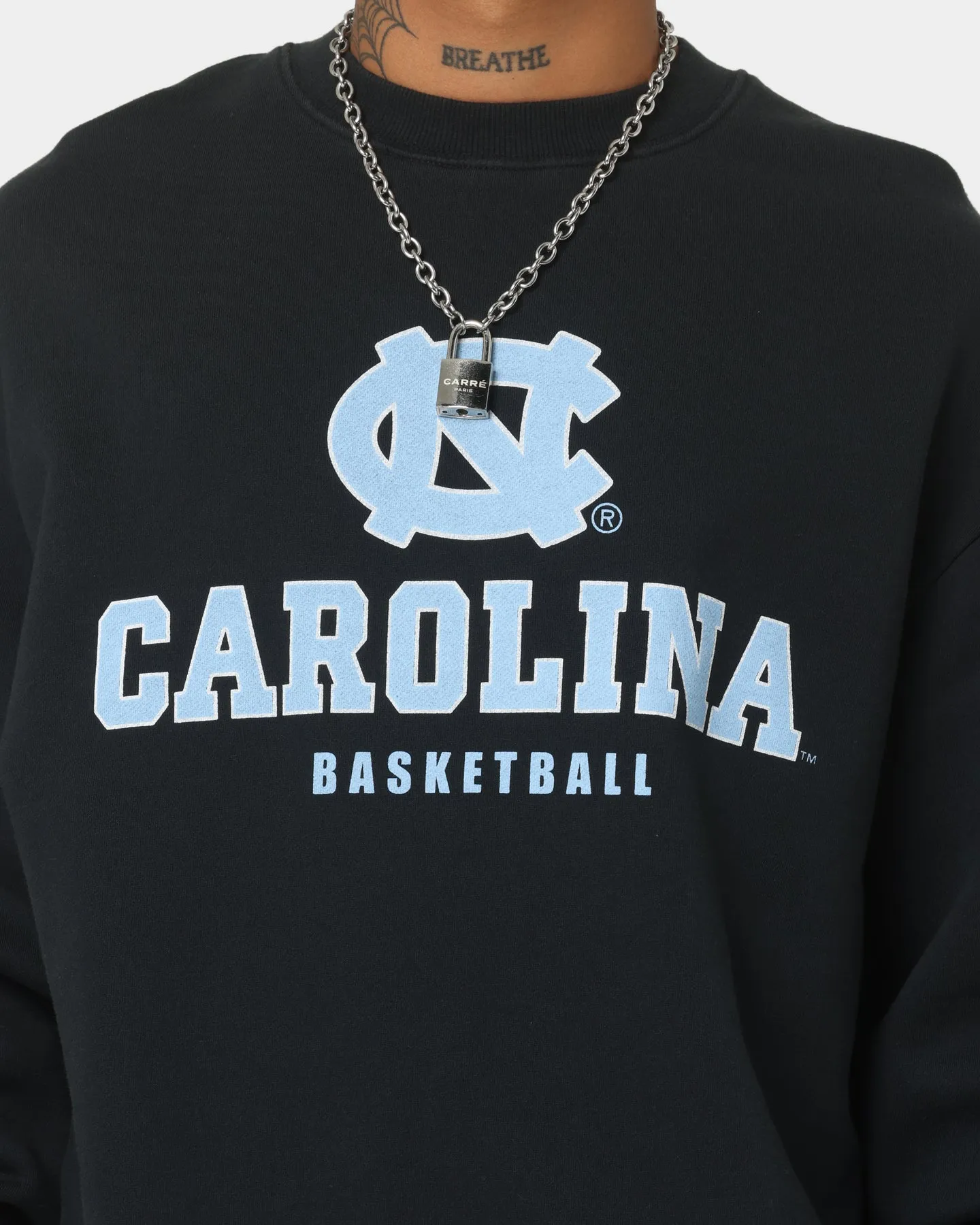 Mitchell & Ness North Carolina Vintage Crewneck Faded Black