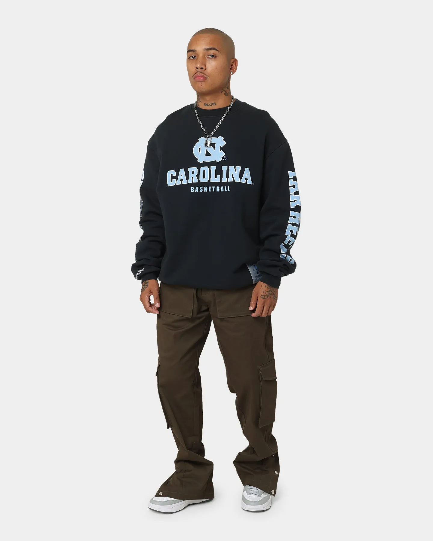 Mitchell & Ness North Carolina Vintage Crewneck Faded Black