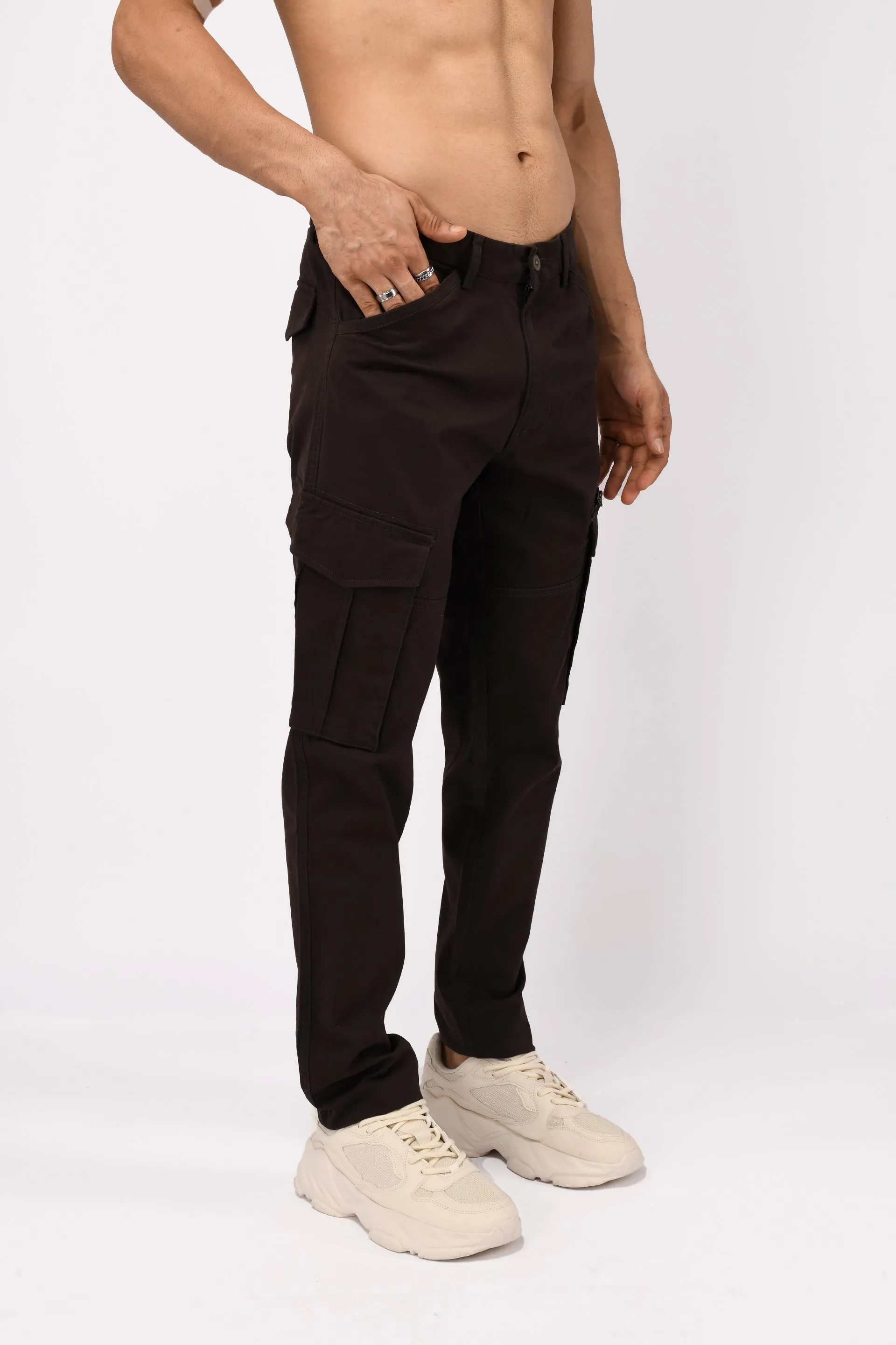 UTILITY ZIP CARGO PANTS IN COFFEE