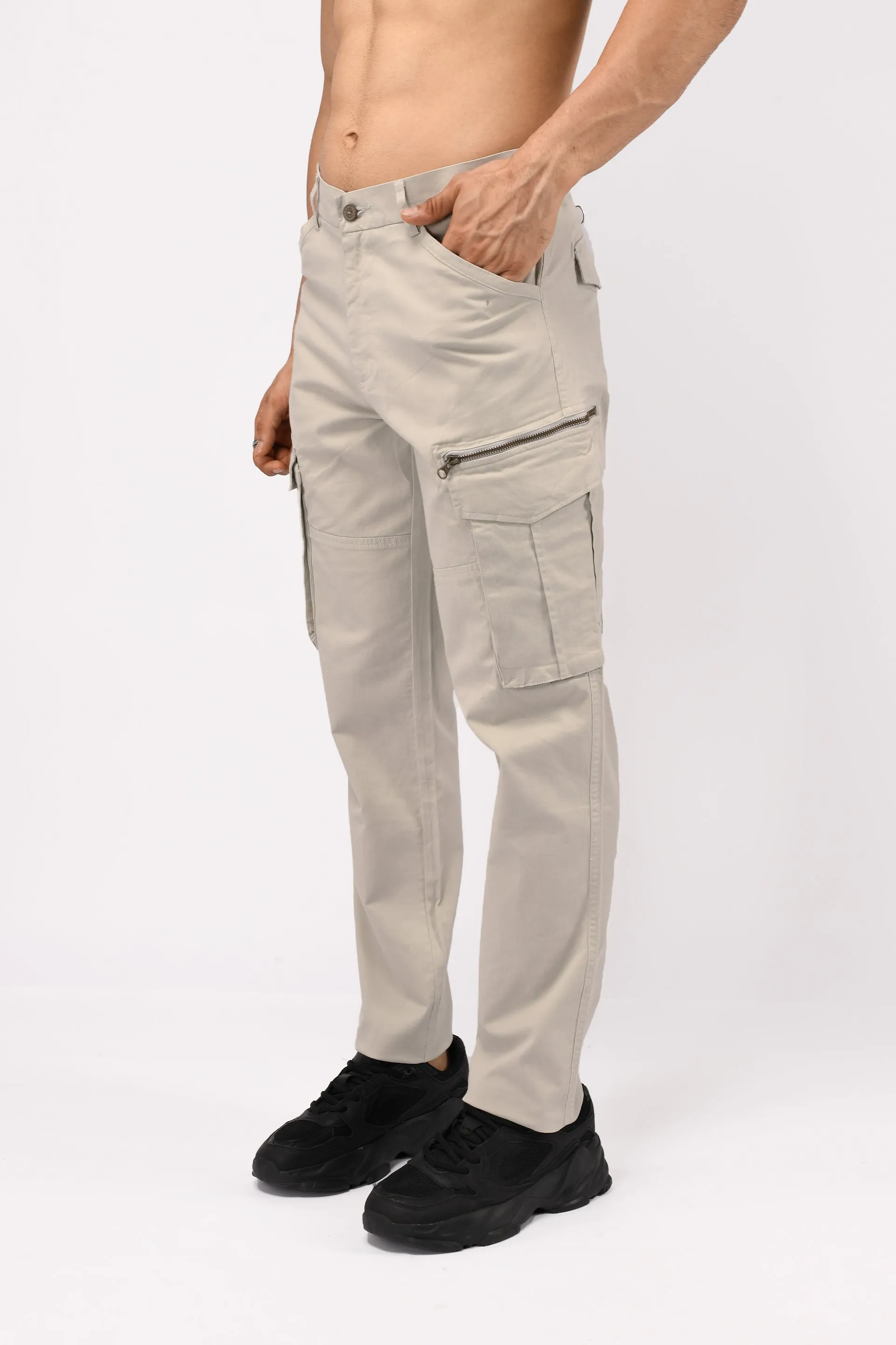 UTILITY ZIP CARGO PANTS IN LIGHT GREY