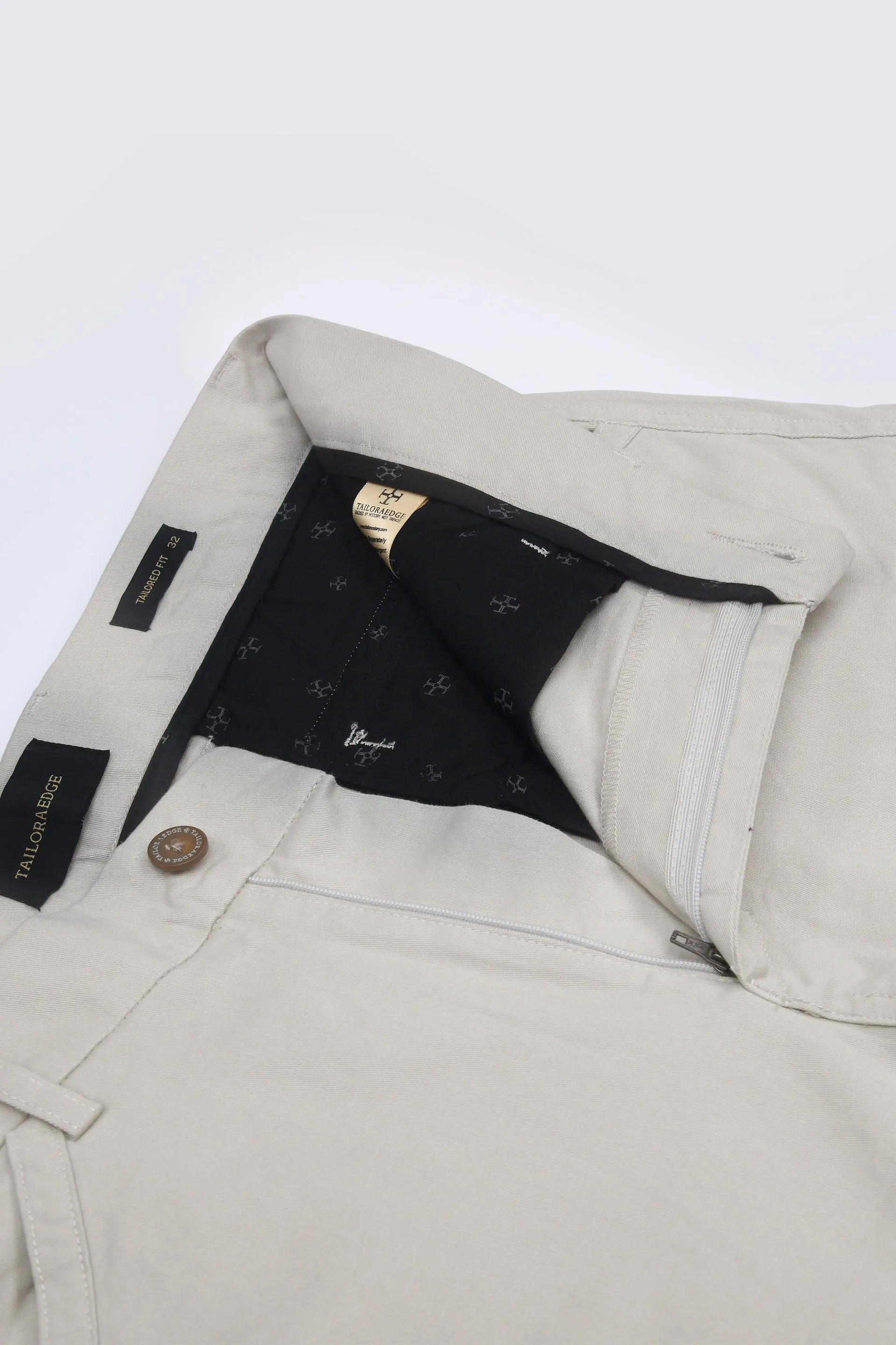 UTILITY ZIP CARGO PANTS IN LIGHT GREY