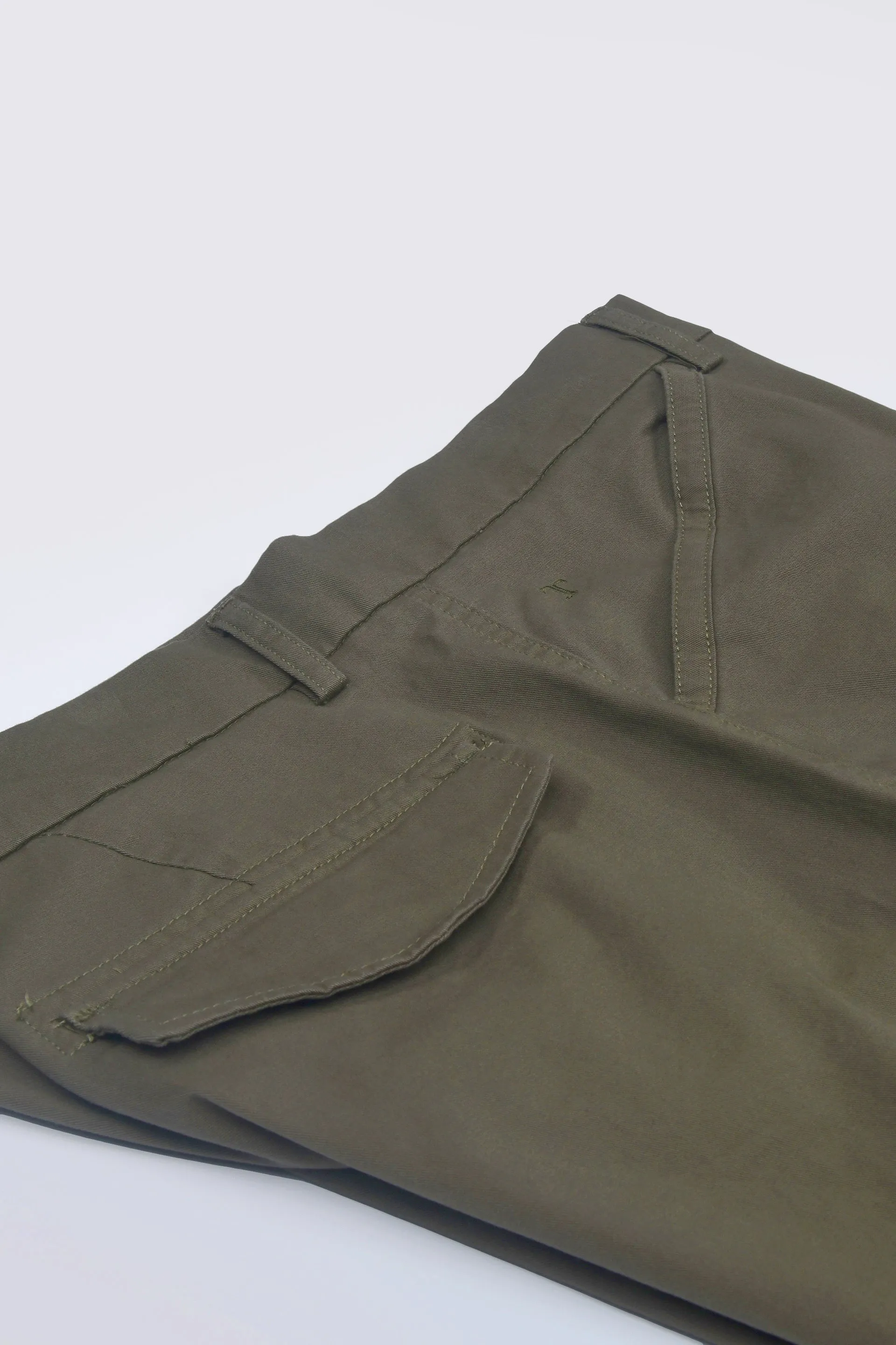 UTILITY ZIP CARGO PANTS IN OLIVE